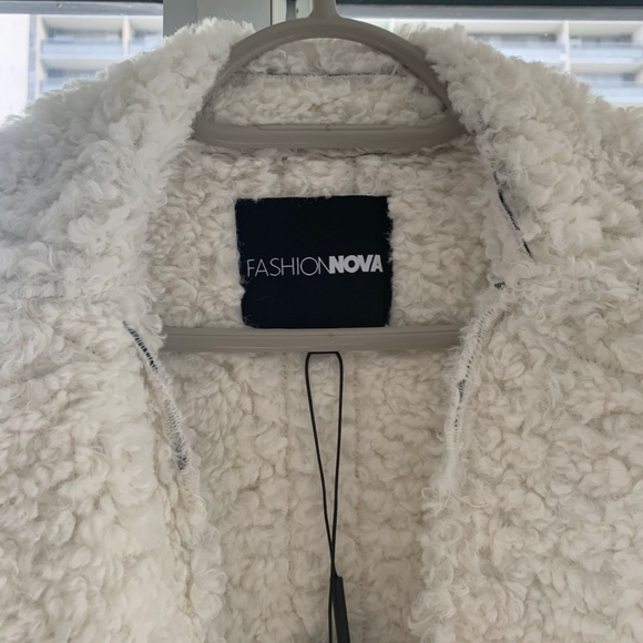 Fashion Nova - Baddest In The Streets Coat - Faux Leather Trench Coat - Picture 4 of 6